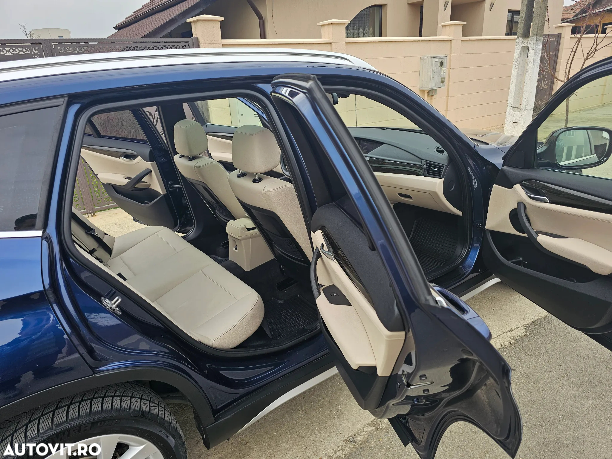 BMW X1 xDrive18d Sport Line - 7