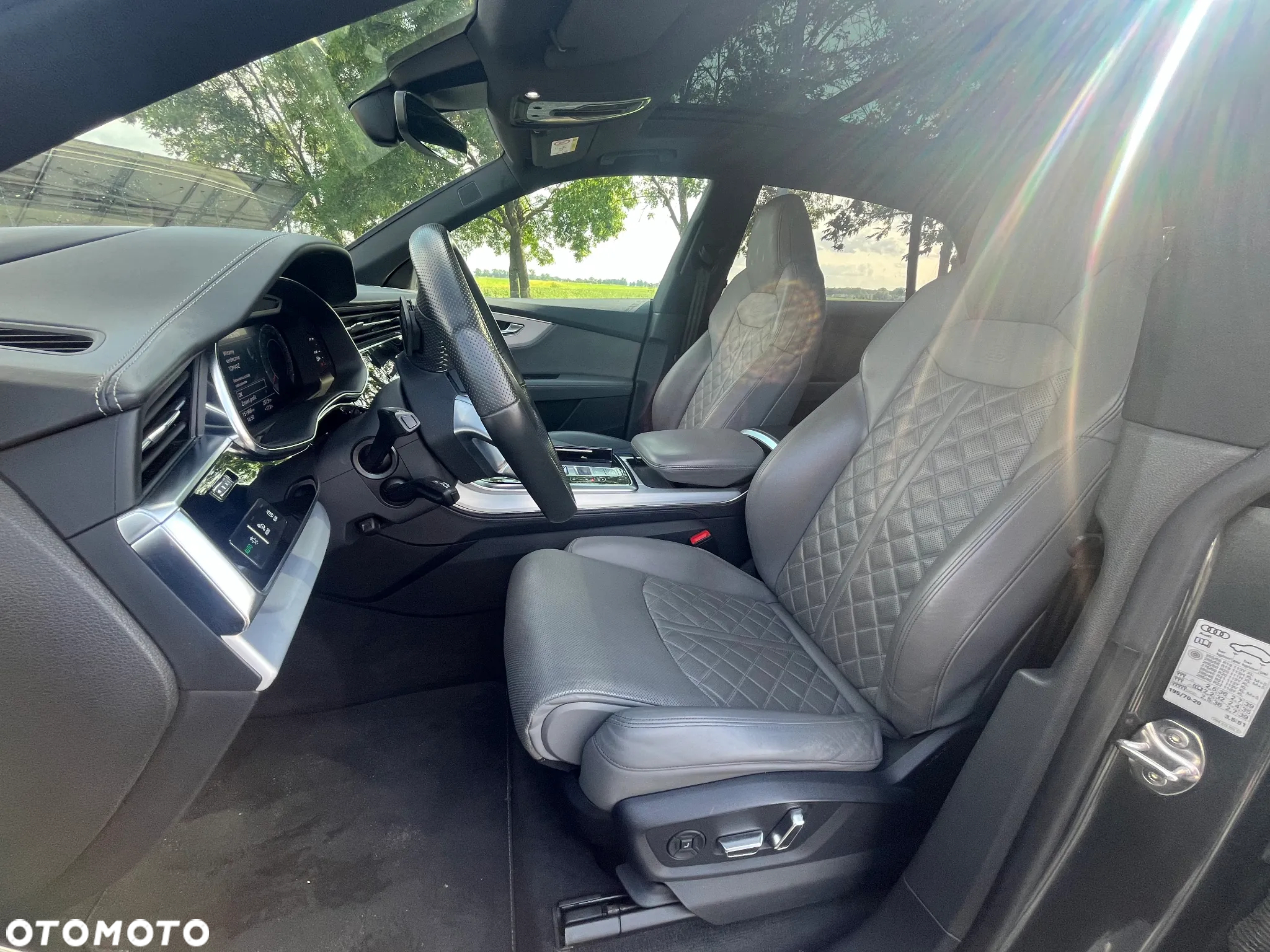 Audi Q8 - 14