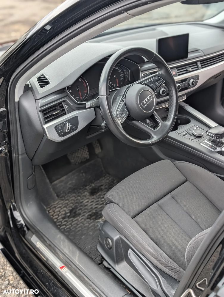 Audi A4 2.0 TFSI ultra S tronic - 9
