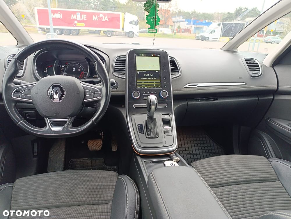 Renault Grand Scenic BLUE dCi 120 EDC BLACK EDITION - 11