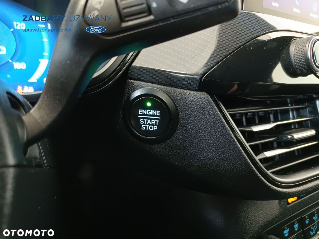 Ford Kuga - 26