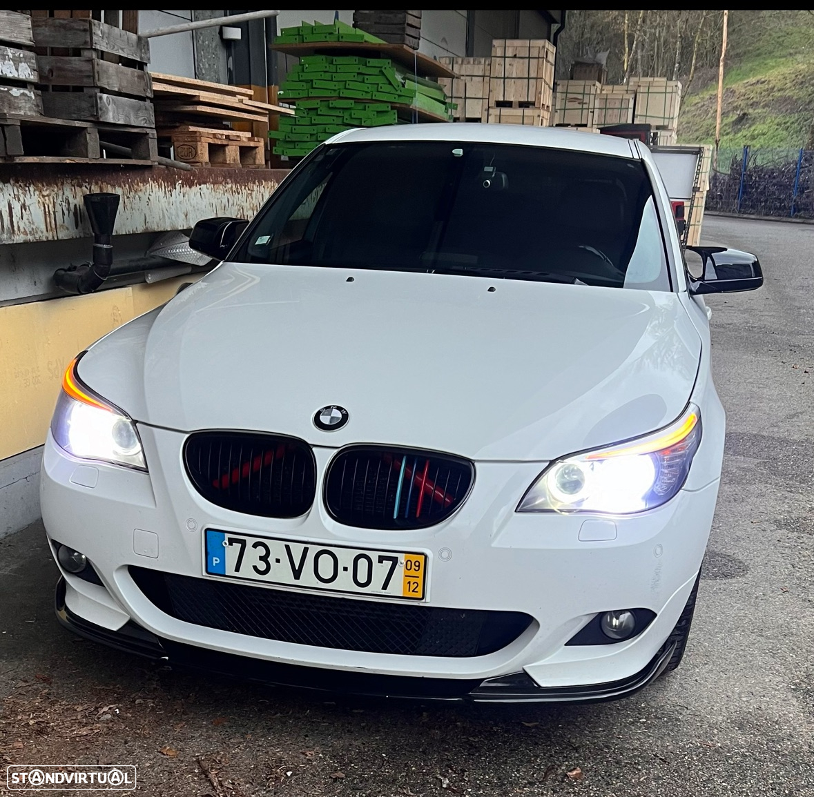 BMW 525 d xDrive Touring Edition Sport - 2