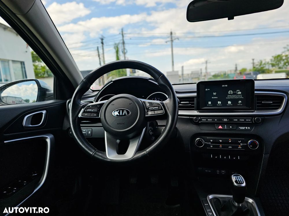 Kia Ceed - 14