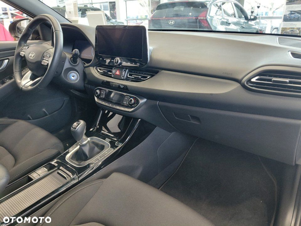 Hyundai i30 - 25