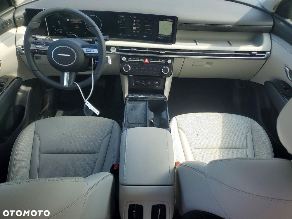 Hyundai Tucson - 10