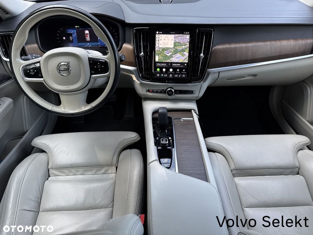 Volvo V90 Cross Country - 26
