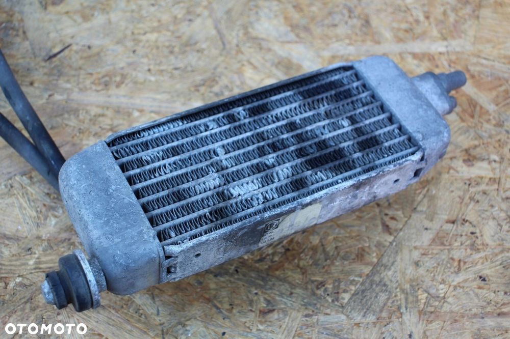 Chłodnica oleju z przewodami Fiat Punto I oryginalna 7770332 - 4