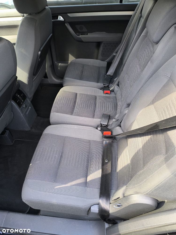 Volkswagen Touran 2.0 TDI United - 8