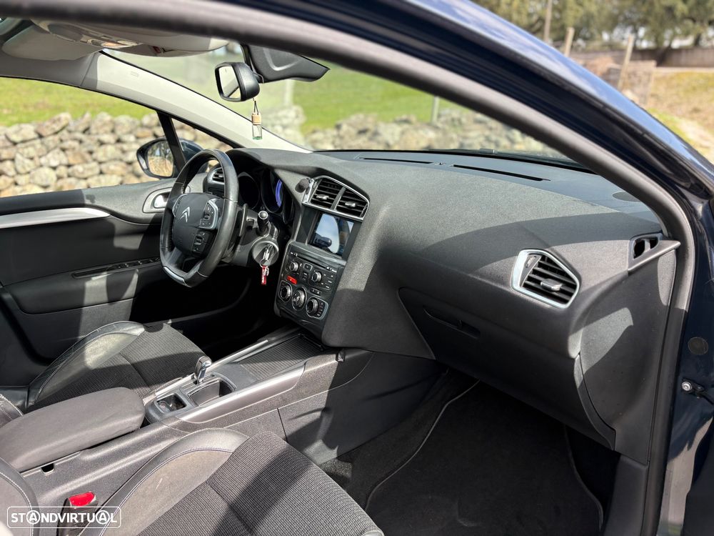 Citroën C4 1.6 e-HDi Exclusive J17 CMP6 - 10