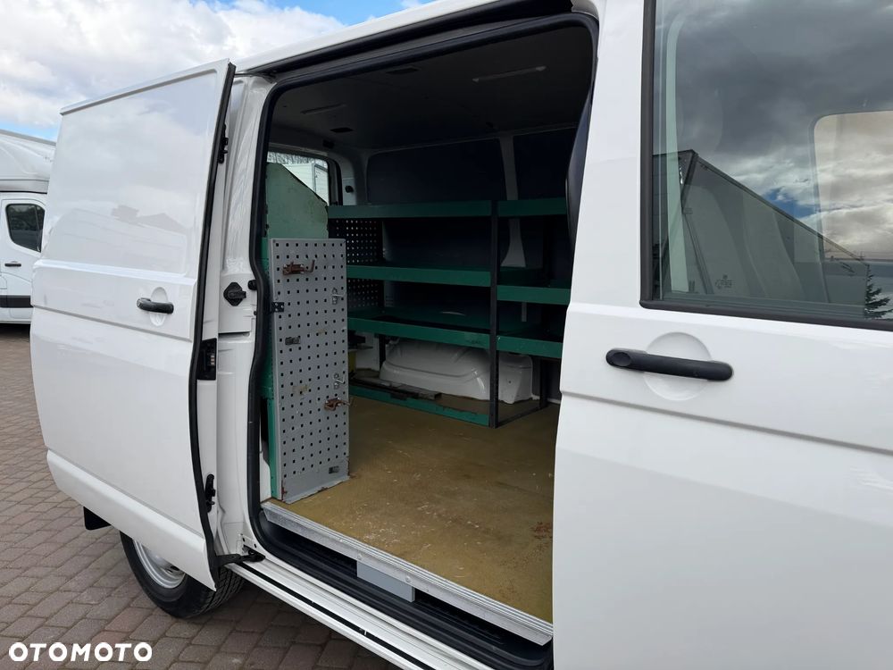 Volkswagen Transporter T5 Warsztat L1H1 - 20