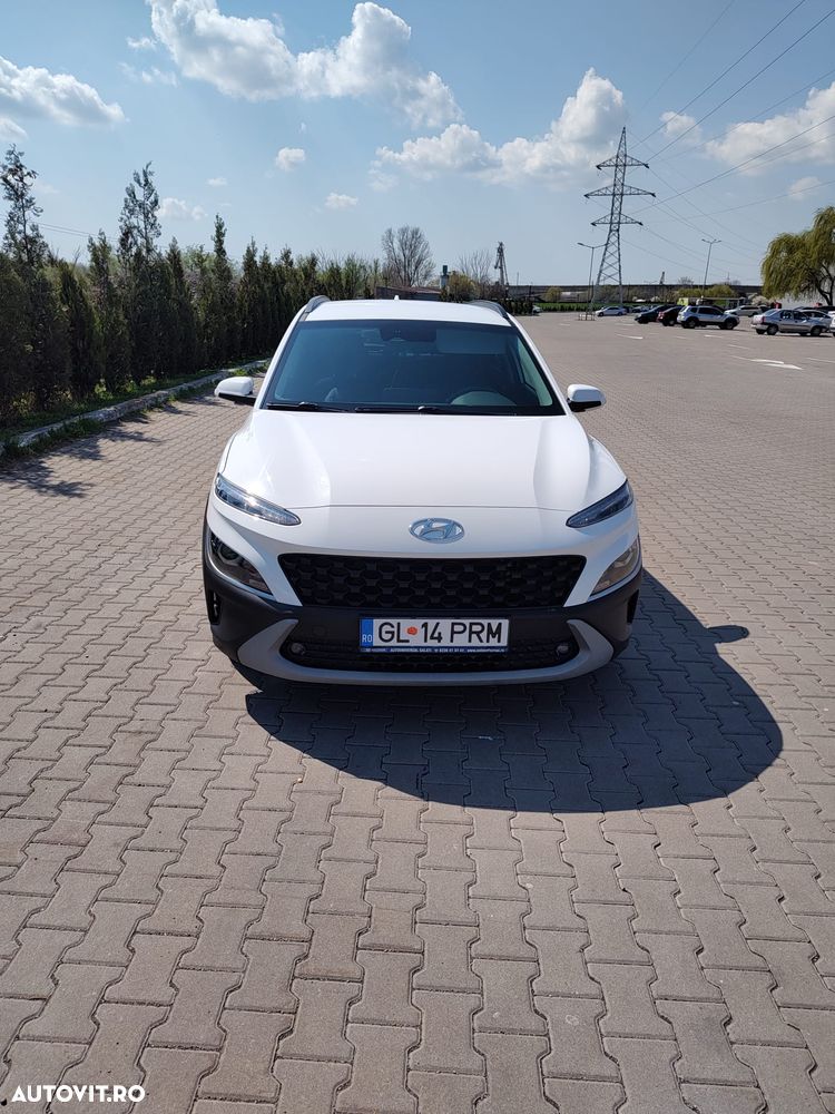 Hyundai KONA - 8
