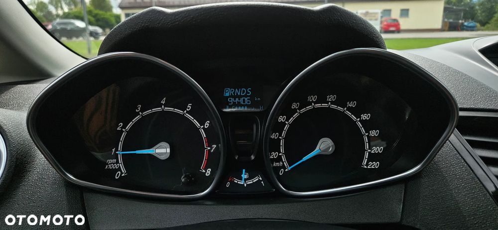 Ford Fiesta 1.0 EcoBoost S&S TITANIUM - 12