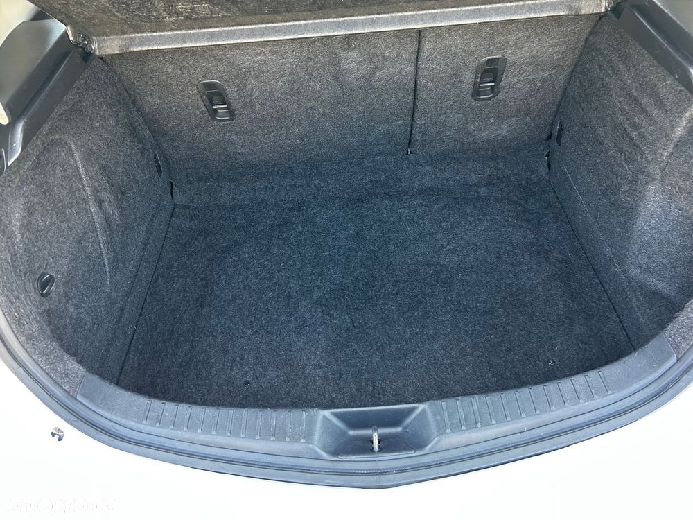 Mazda 3 1.6 Comfort - 24
