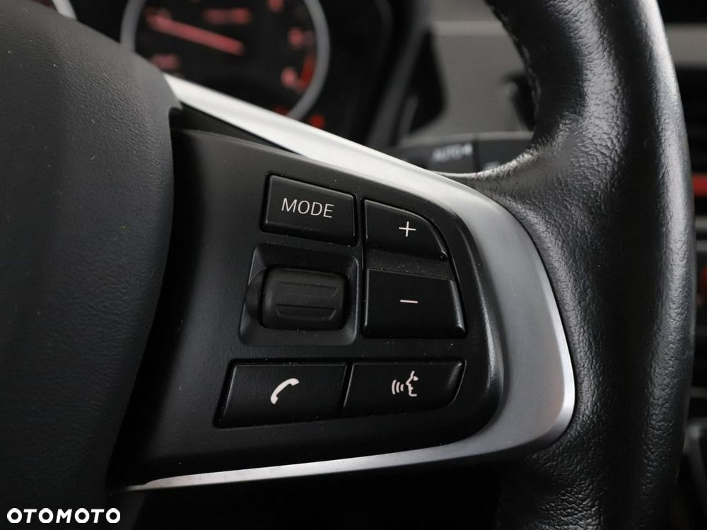 BMW X1 xDrive18d Sport Line - 31