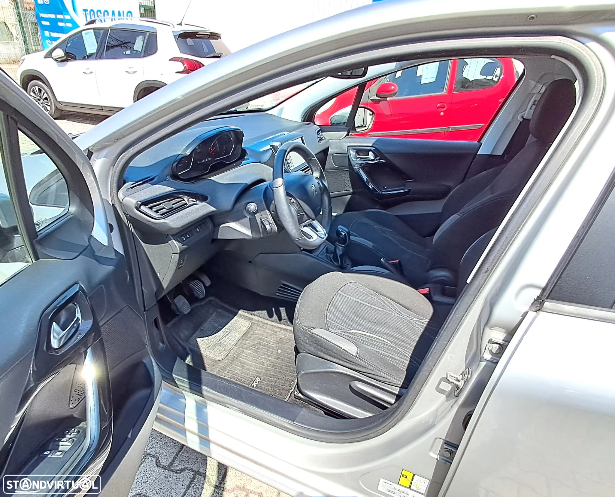 Peugeot 208 1.4 HDi Active - 9
