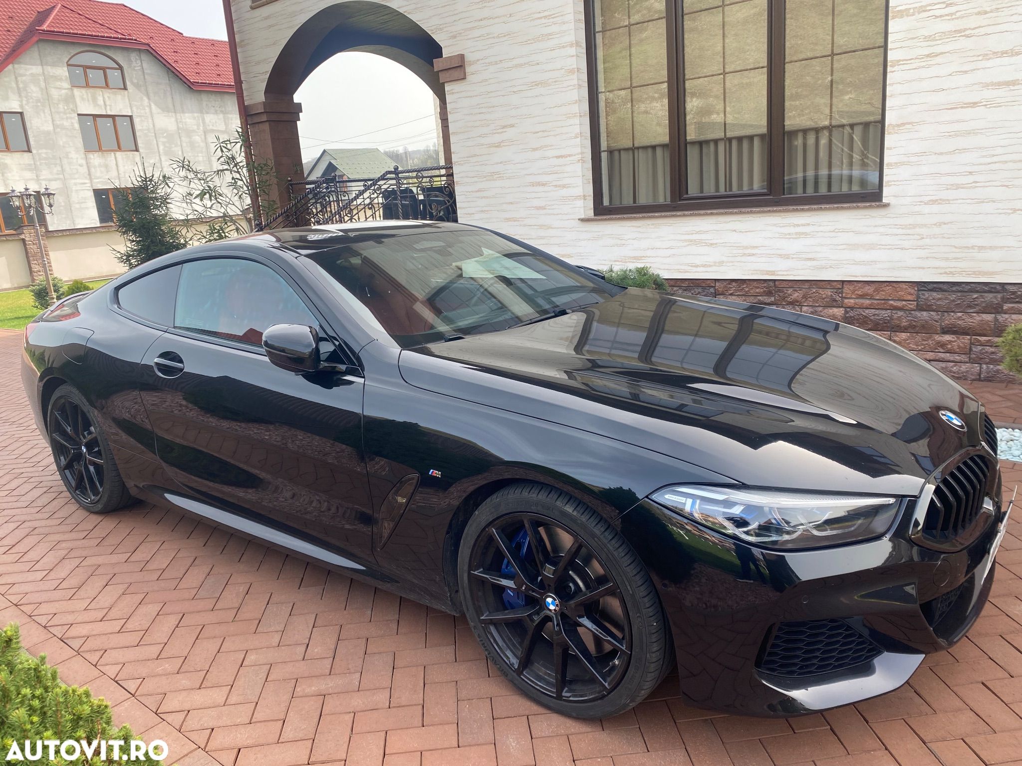 BMW Seria 8 840i xDrive - 1