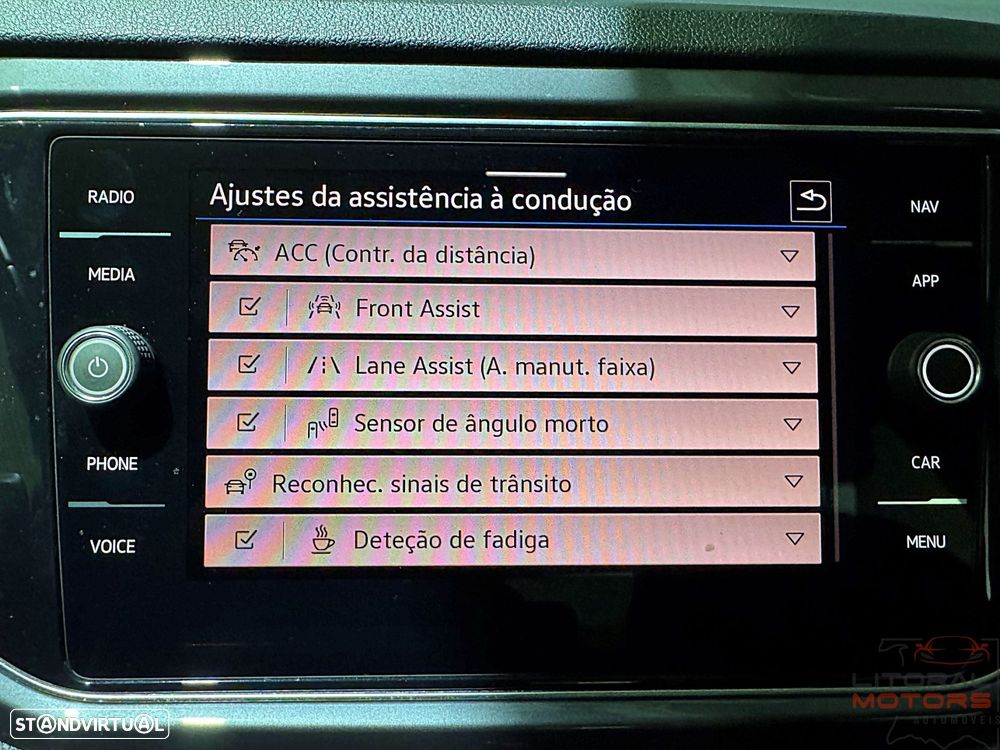 VW T-Roc 1.5 TSI Sport DSG - 35