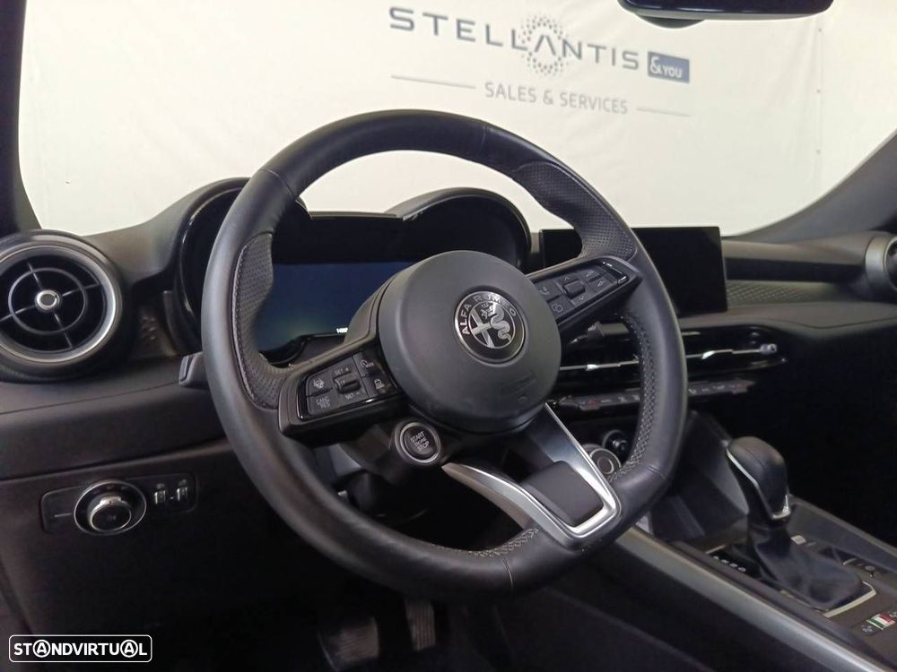 Alfa Romeo Tonale 1.5 Hybrid Sprint - 12