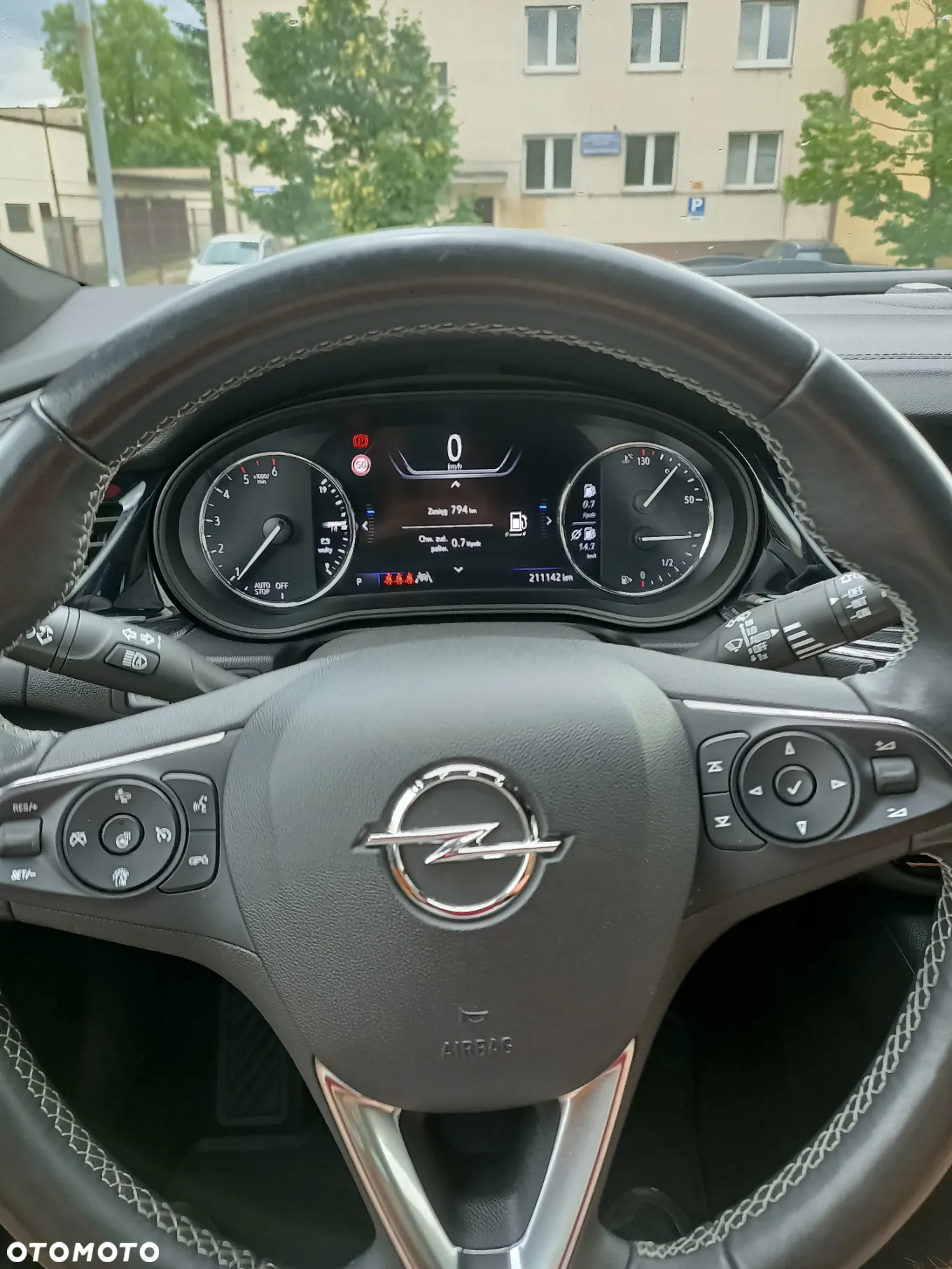 Opel Insignia 2.0 CDTI Business Elegance S&S - 2