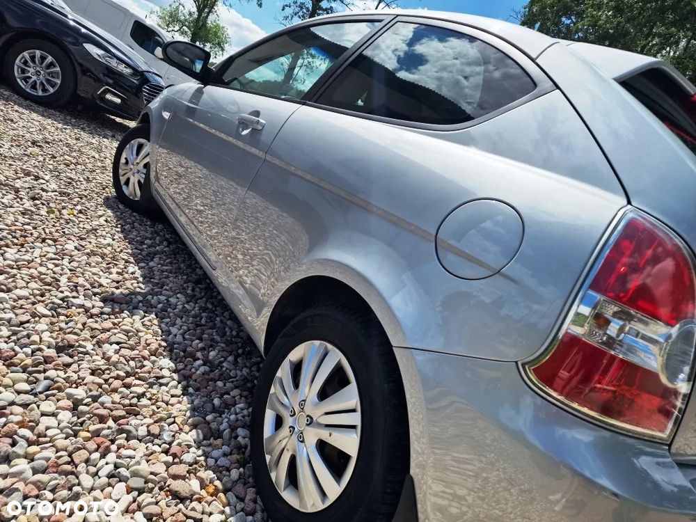 Hyundai Accent 1.6 Style A/C - 22