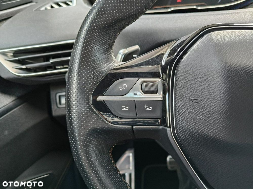 Peugeot 3008 - 25