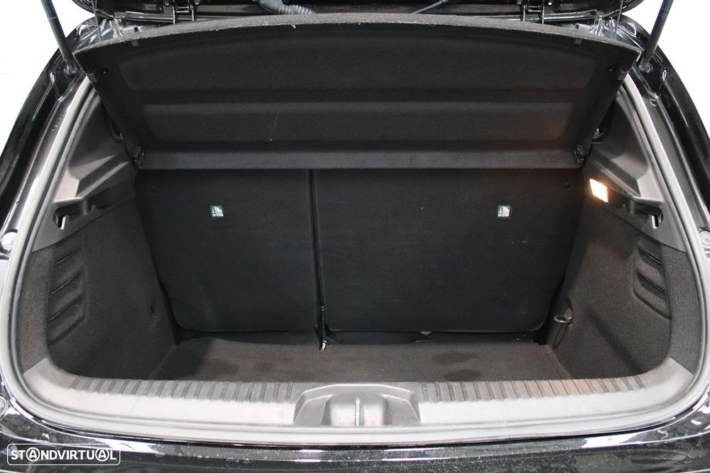 Renault Clio 1.0 TCe Techno Bi-Fuel - 23