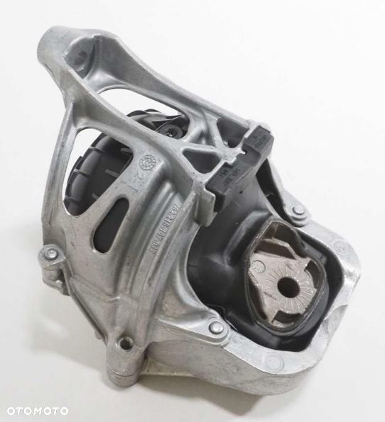 Łoże poduszka silnika 4M0199372GC AUDI Q5 2017-2025 PRAWA STRONA - 1