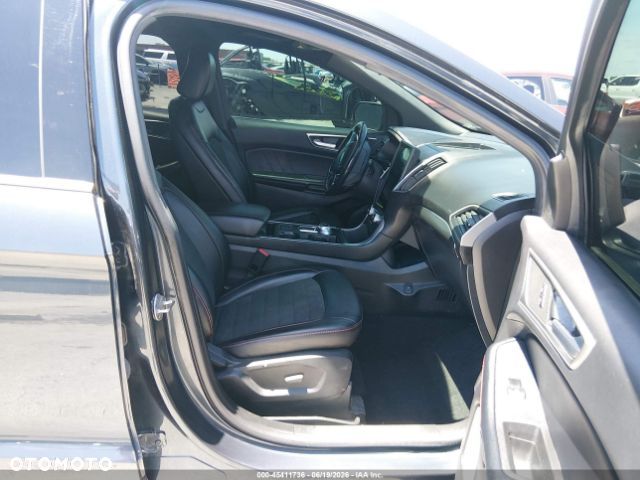 Ford Edge - 5
