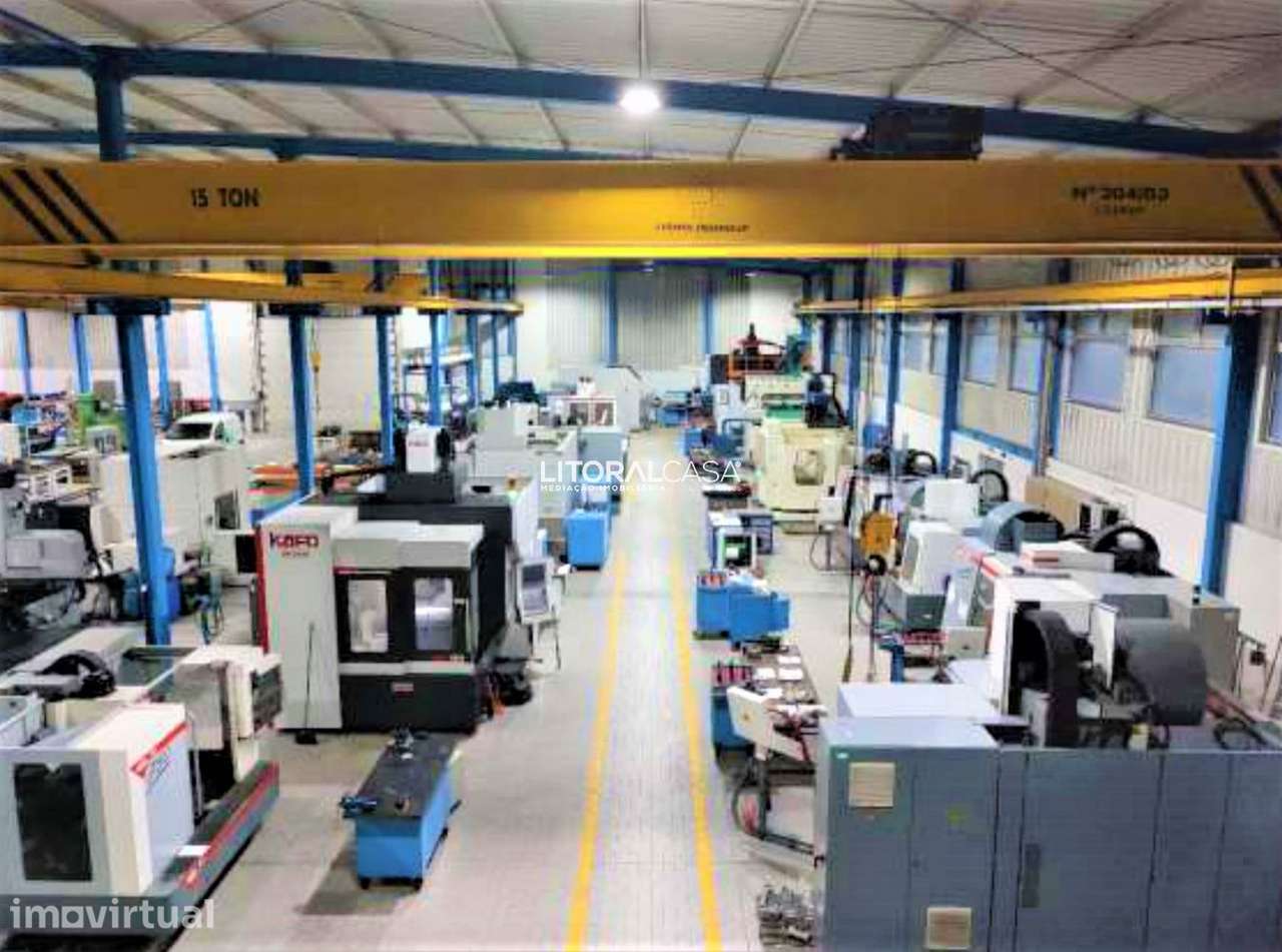 Armazém Industrial - Área 6.029 m2 - Grande imagem: 2/38