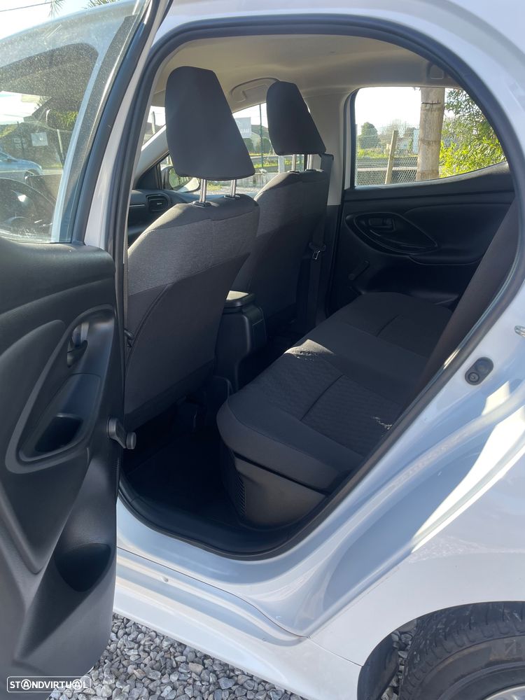 Toyota Yaris 1.5 HDF Comfort - 9