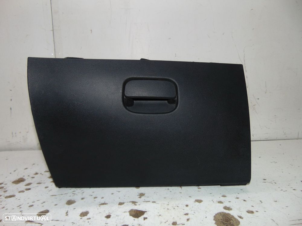 Fiat punto porta luvas - 1