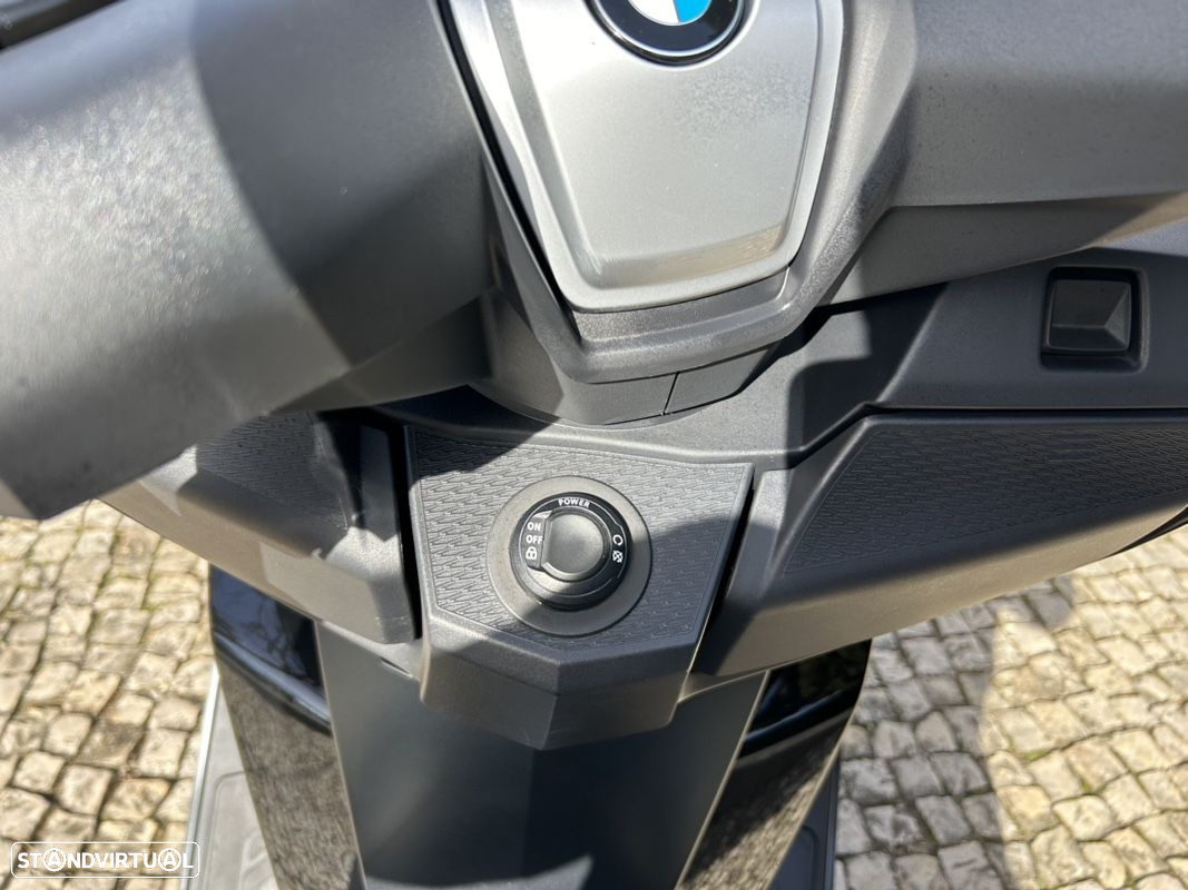 BMW C 400 GT Triple Black - 21