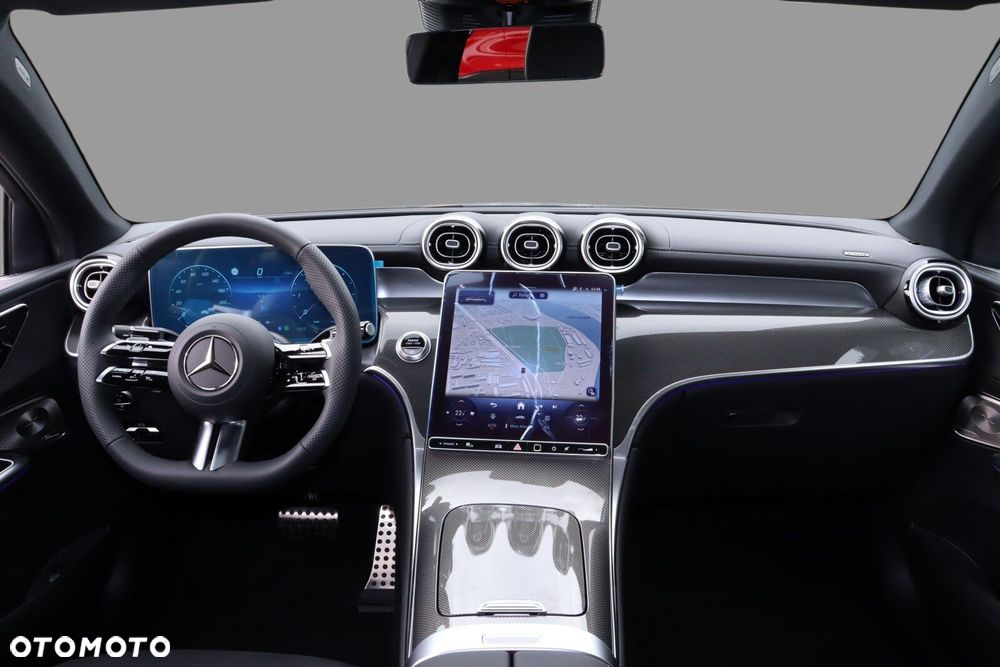 Mercedes-Benz GLC - 11