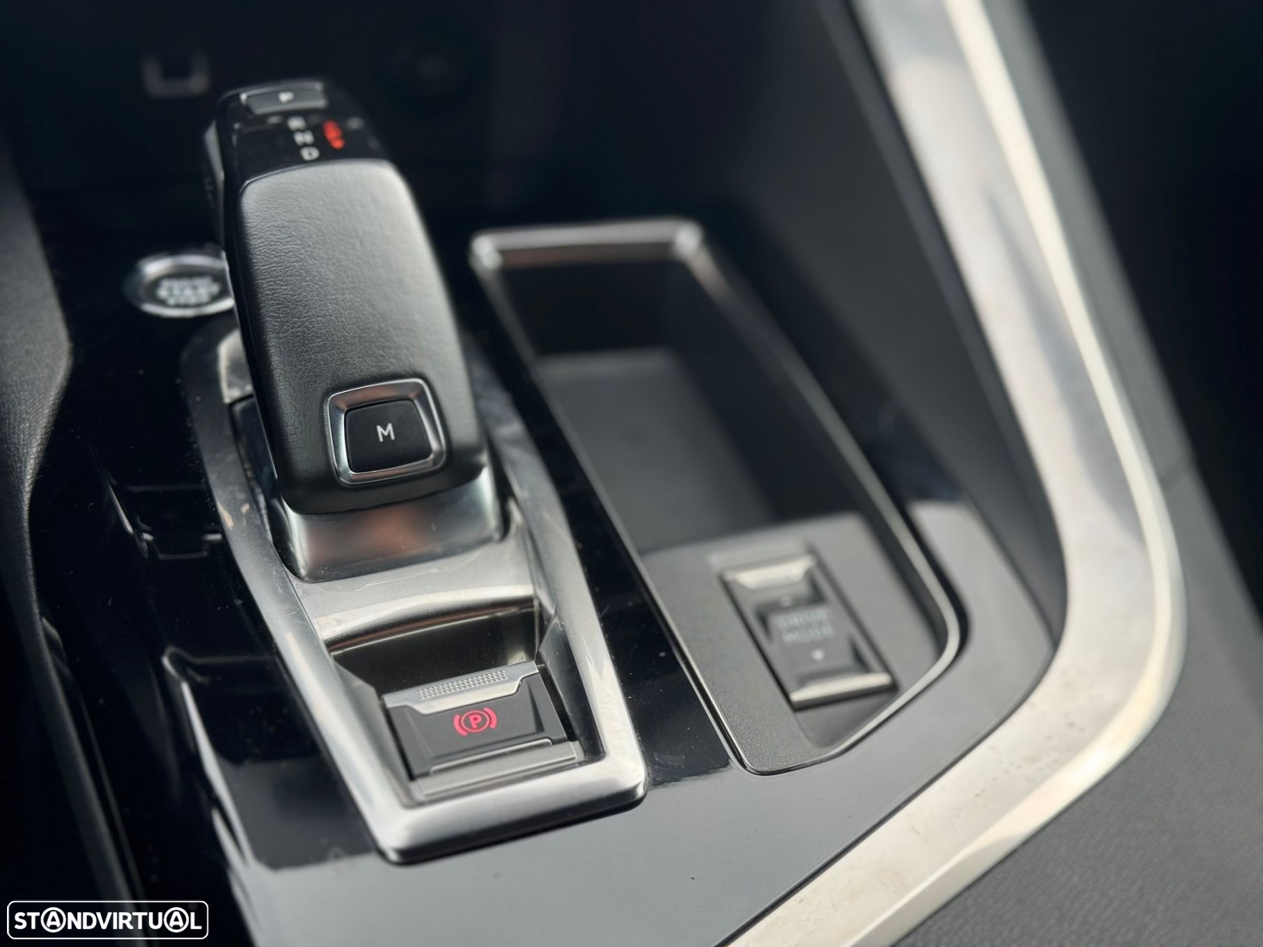 Peugeot 5008 1.5 BlueHDi GT Pack EAT8 - 22