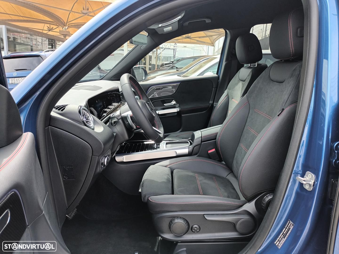 Mercedes-Benz GLB 180 d AMG Line - 10