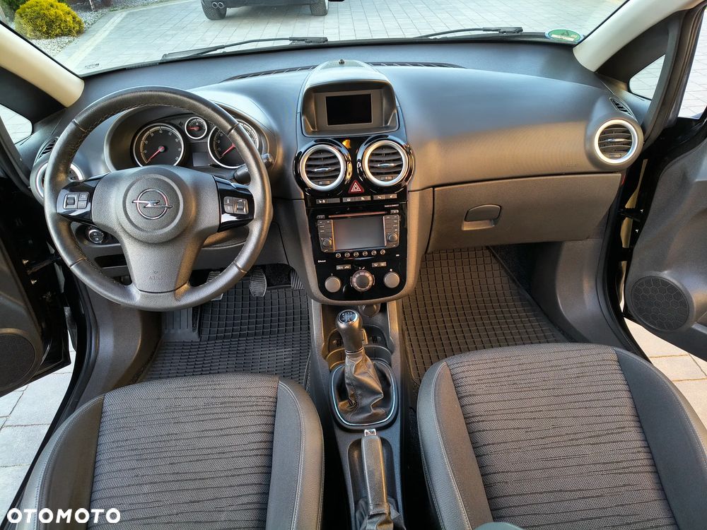 Opel Corsa 1.4 16V Energy - 17