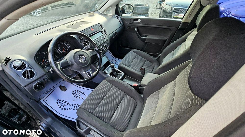 Volkswagen Golf Plus - 24