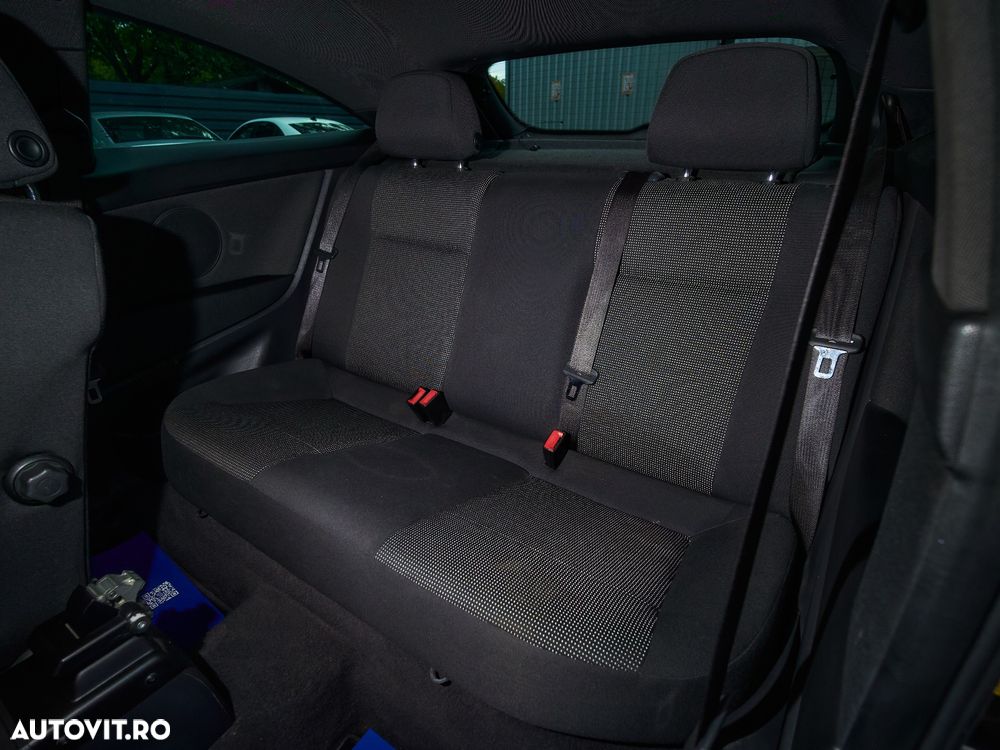 Opel Astra 1.9 CDTI DPF Cosmo - 13