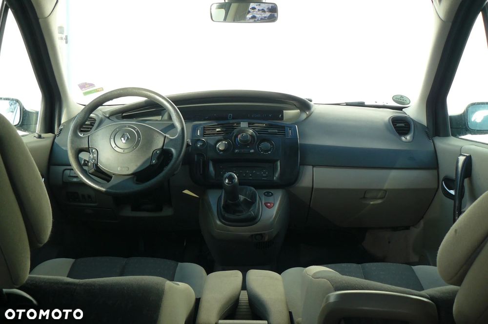 Renault Scenic - 15