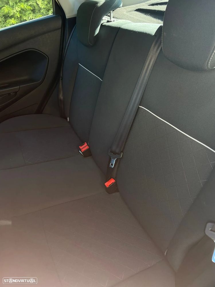 Ford Fiesta 1.25 Ambiente - 3