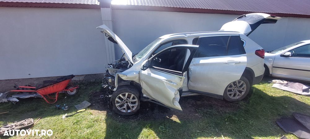 BMW X1 sDrive20i AT - 5