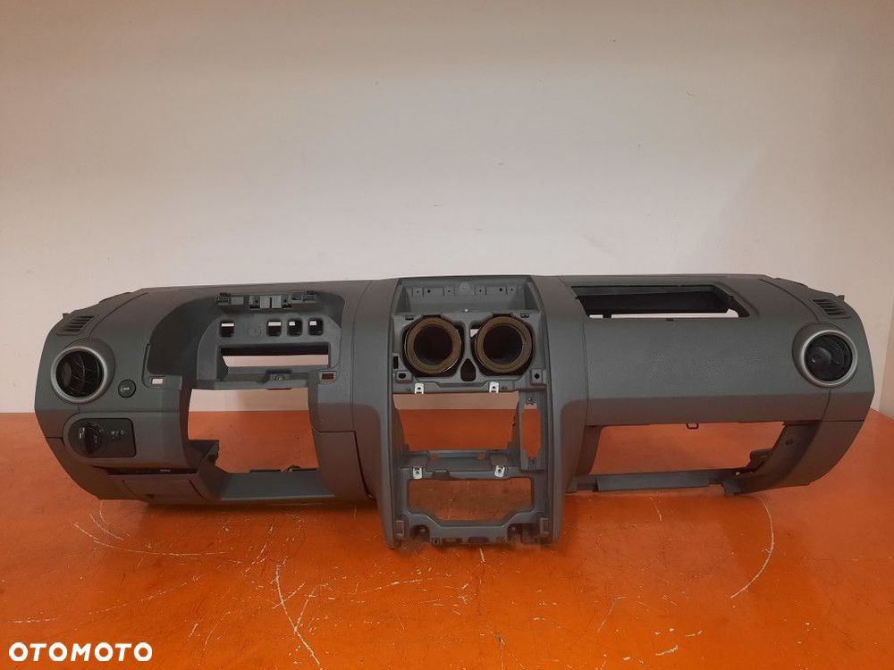 FORD FUSION 1 I 02-05 1,4MT DESKA ROZDZIELCZA  KOKPIT
