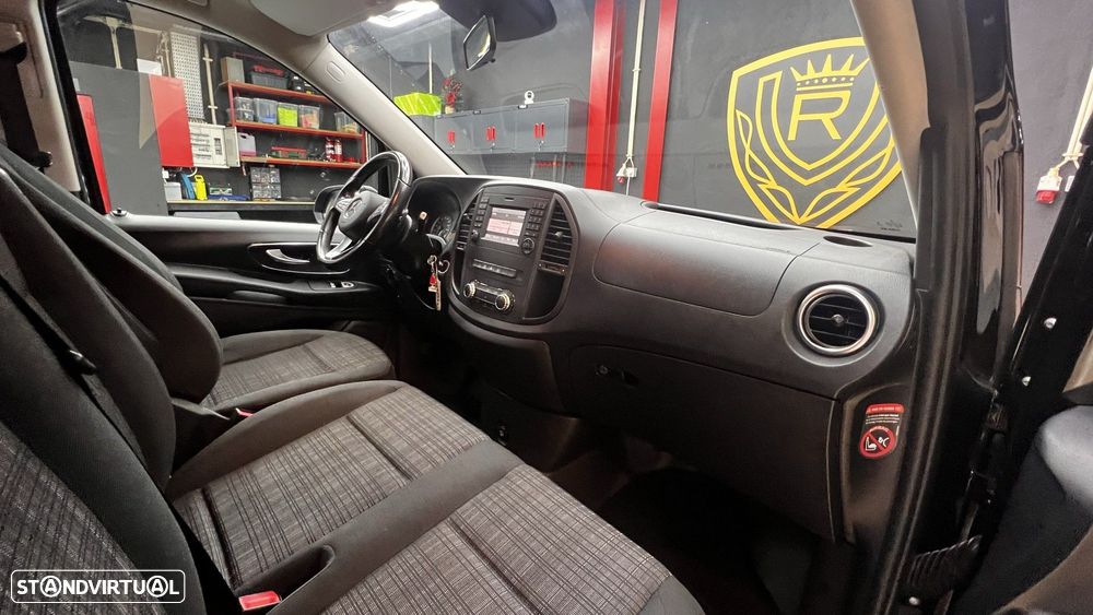 Mercedes-Benz Vito Extra-Longa Aut. SHUTTLE - 6