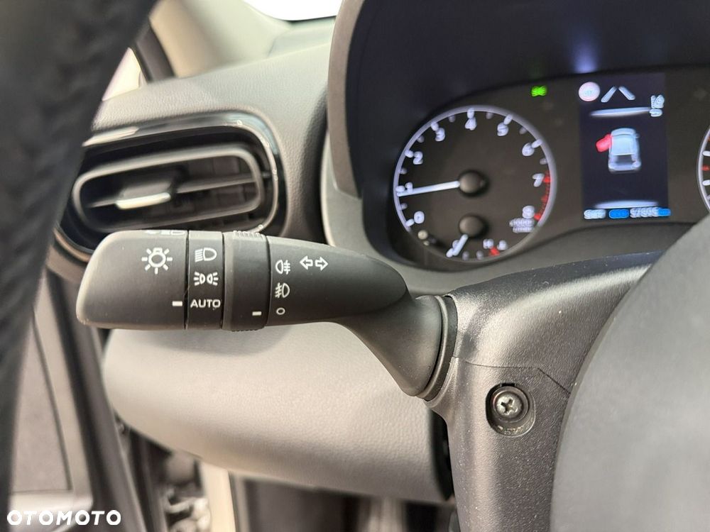Toyota Yaris 1.5 Comfort - 26