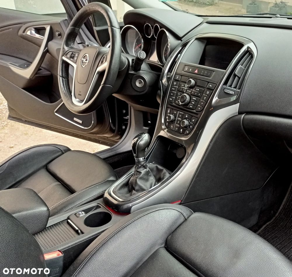 Opel Astra 2.0 CDTI Exklusiv - 5