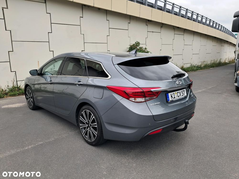 Hyundai i40 Kombi 2.0 Premium - 5