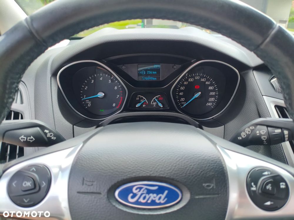 Ford Focus 1.0 EcoBoost Start-Stopp-System TREND - 5