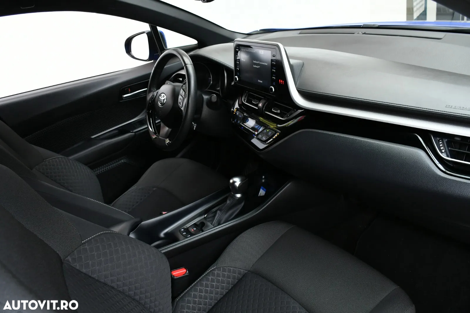 Toyota C-HR - 14