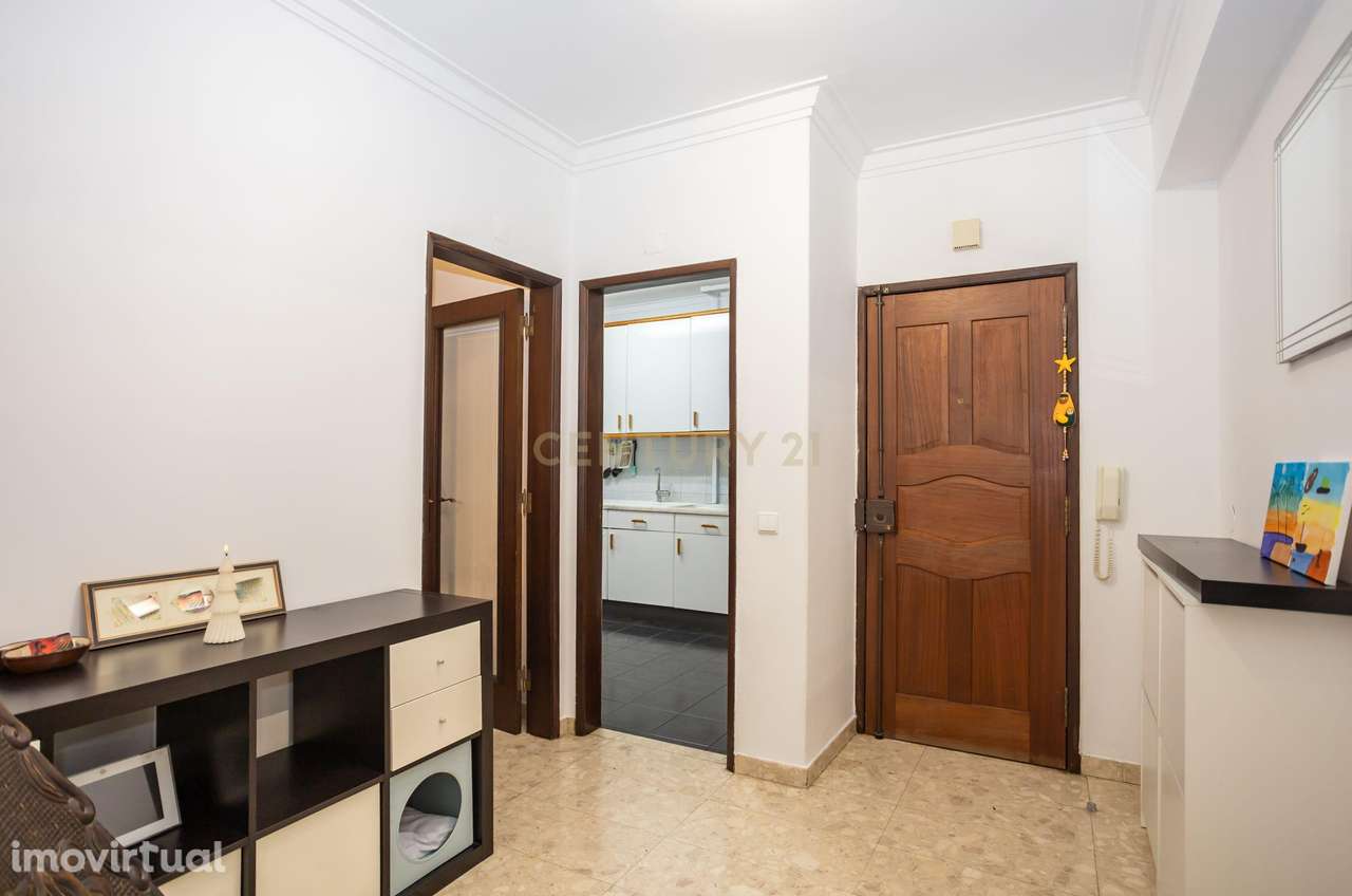 T5 Duplex Amora Seixal, Grandes Áreas, Exposição Solar, Localização, F - Grande imagem: 4/32