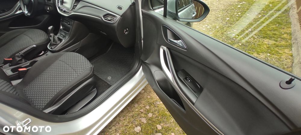 Opel Astra 1.6 CDTI Enjoy - 22